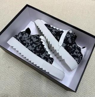 MM 07 casual shoes